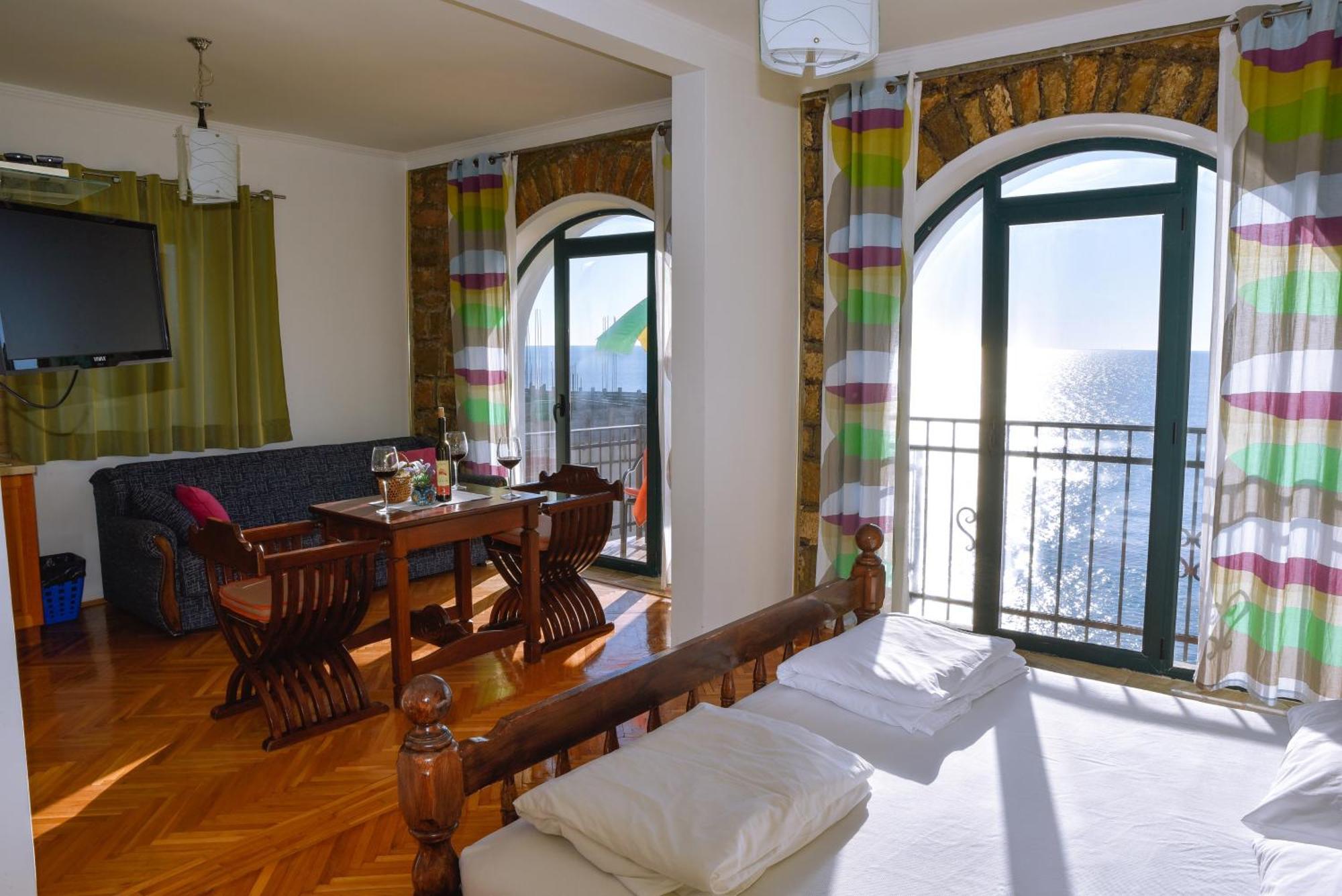 Apartments Susanna Ulcinj Phòng bức ảnh